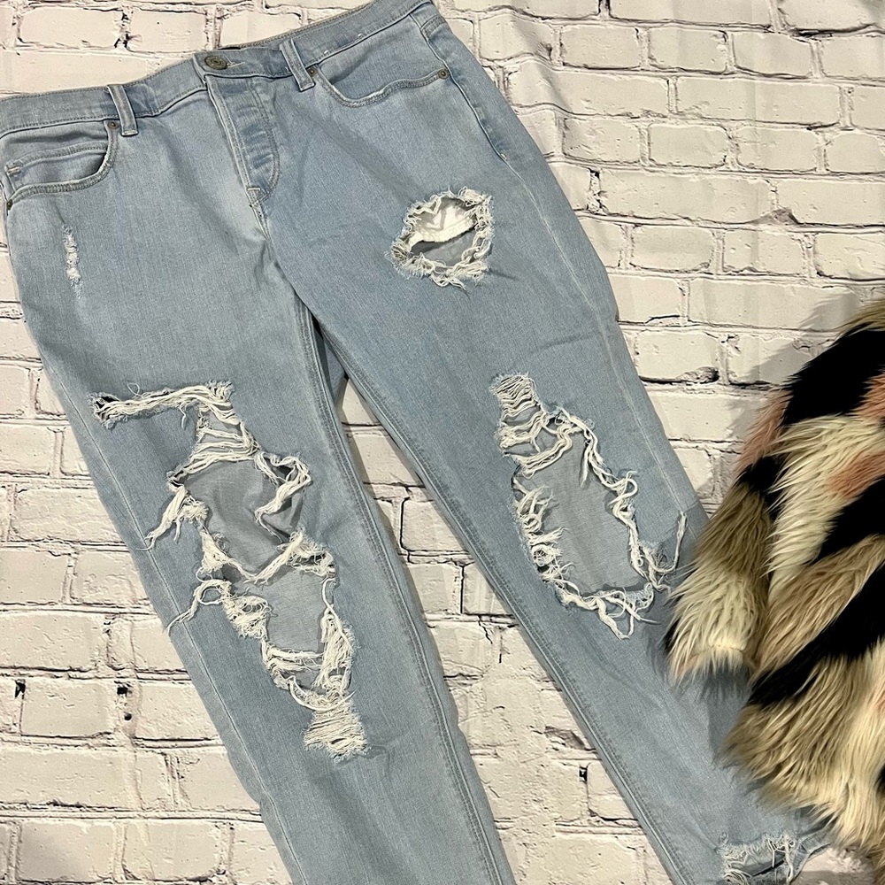 Express Distress Jeans